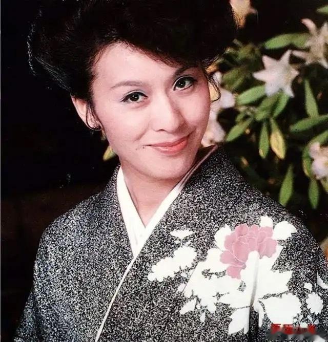 #极品女神[超话]##日本[超话]# 栗原小卷。 ​​​
