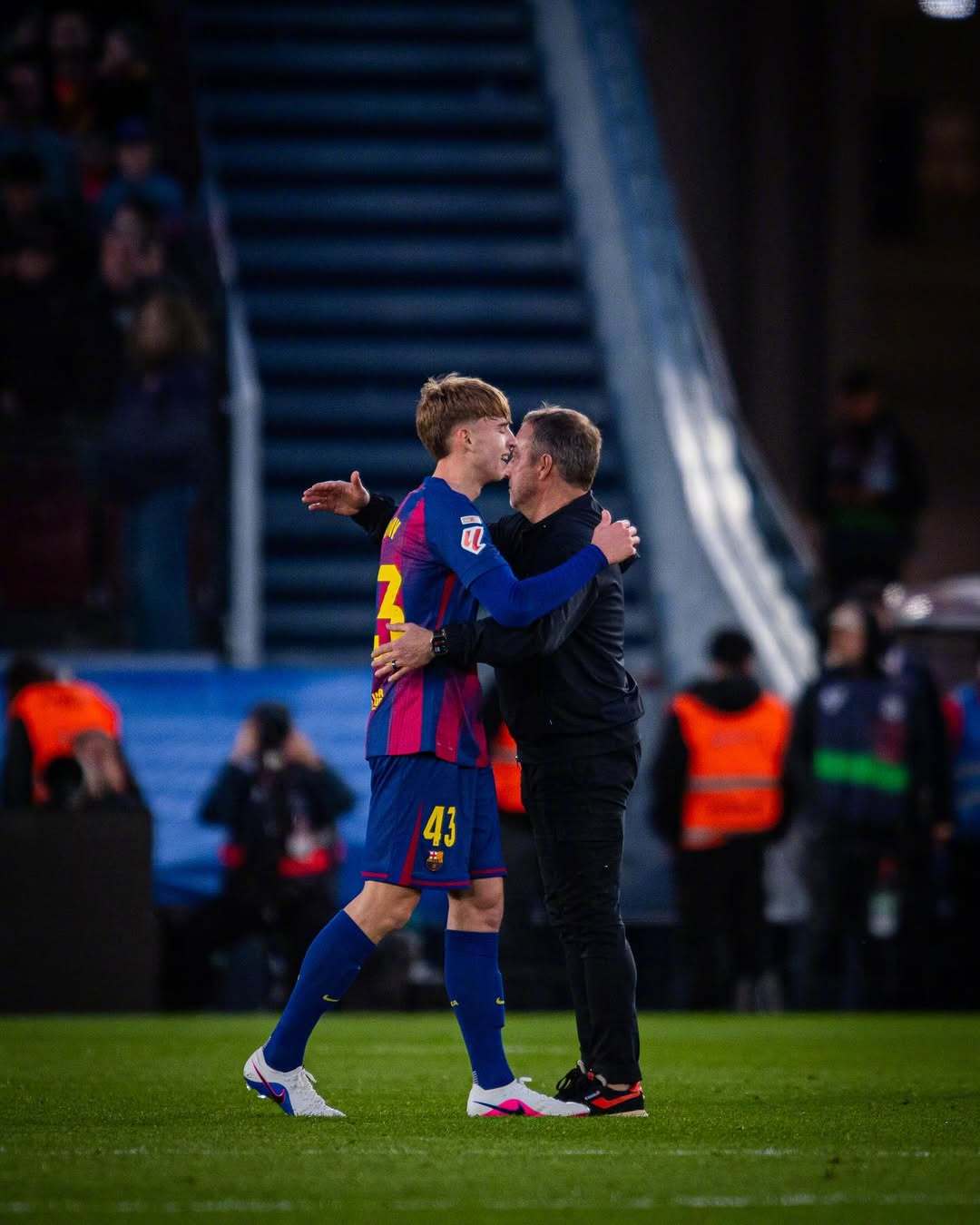 🌱弗里克的拉玛西亚带娃日记——又名慈祥爷爷和他忠诚的好大孙们💎巴萨 🔴🔵