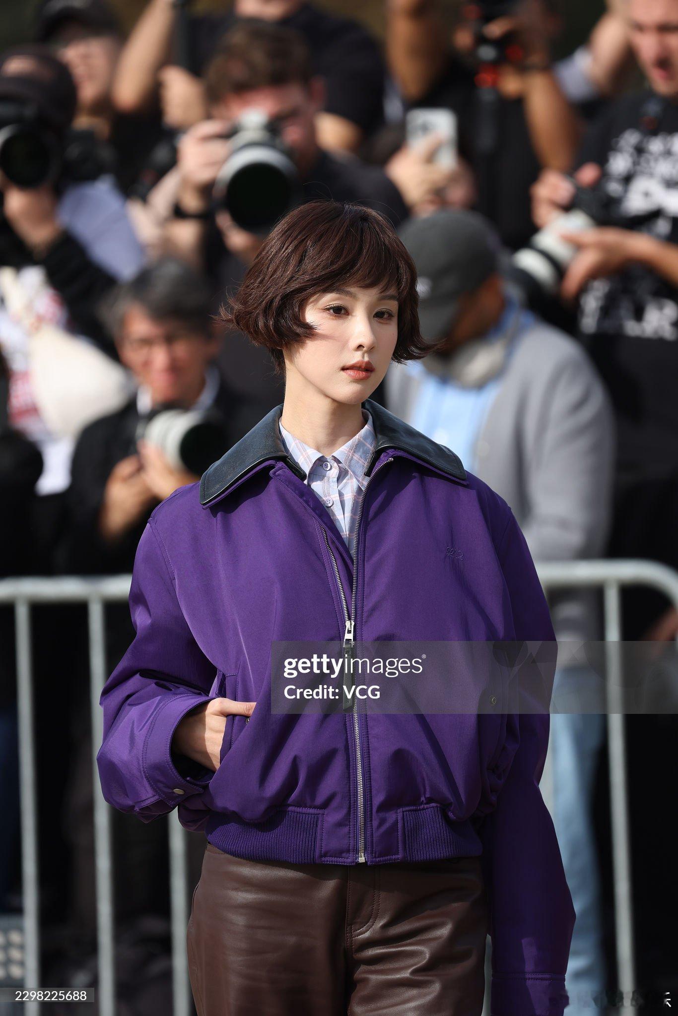 G社镜头下的陈都灵美成真人bjdG社给陈都灵出神图了 很难相信这是外媒生图！G社