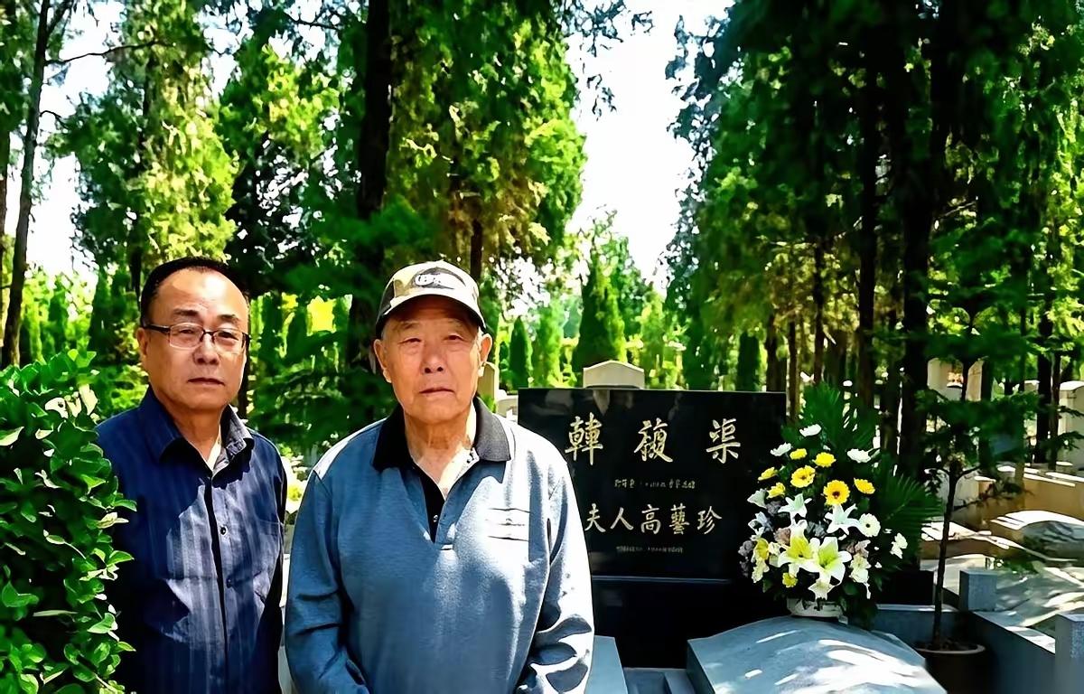 那个被老蒋处决的民国大军阀韩复榘，他亲儿子，居然在1950年跨过鸭绿江，跑去朝鲜