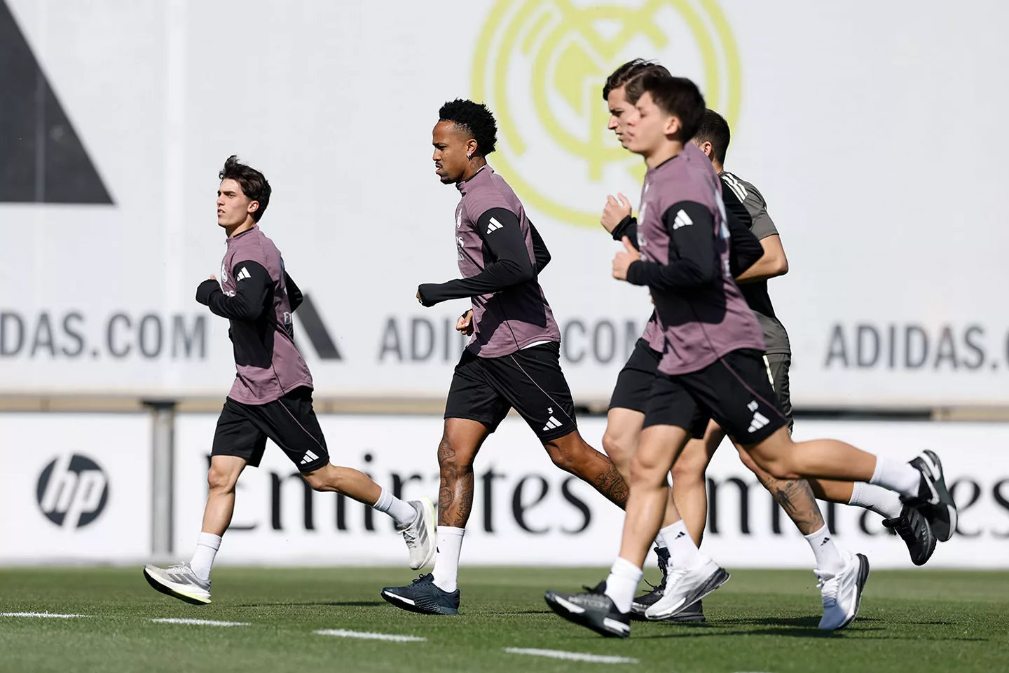 2026.4.5今日，球队备战欧冠。halamadrid