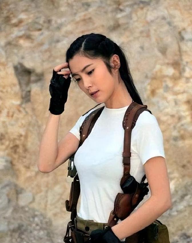 说起当年的抗战剧，很多人脑子里蹦出的那个干练女军装形象，其实就是山东淄博姑娘王珂