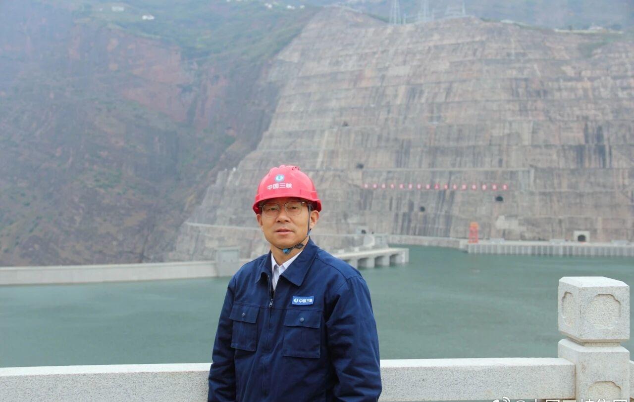 【胡赛兵，好样的！】凡人微光 近日，三峡基地公司白鹤滩分公司收到一封来自湖北省宜