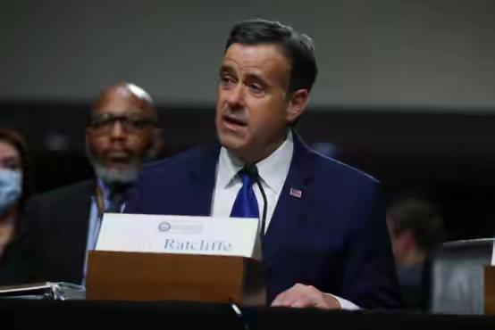 中情局长收获战果，江山即将易主，马杜罗还有重见天日的希望吗