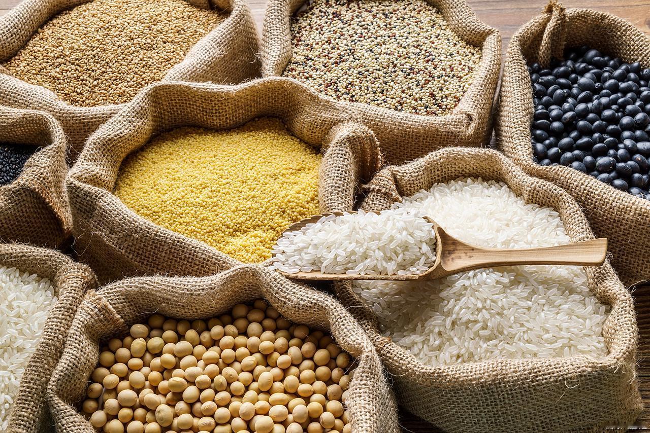 二氧化碳到淀粉，这绝对是人类文明的巨大进步！以前人类获取食物靠自然生成，农耕文明