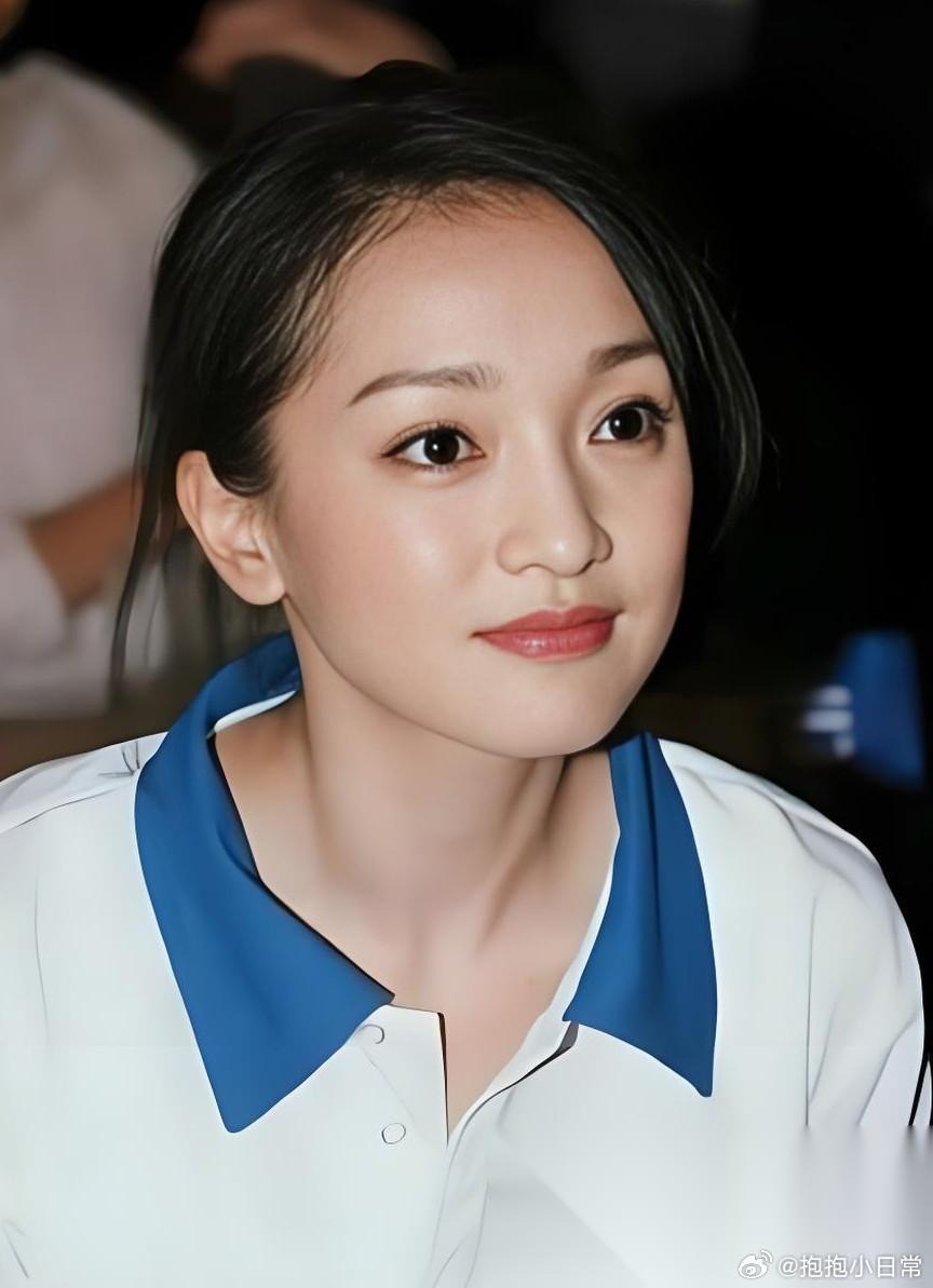 周迅有多会养生， 黄磊曾在节目里给出过答案， 就是有次俩人通电话听说周迅看了本书