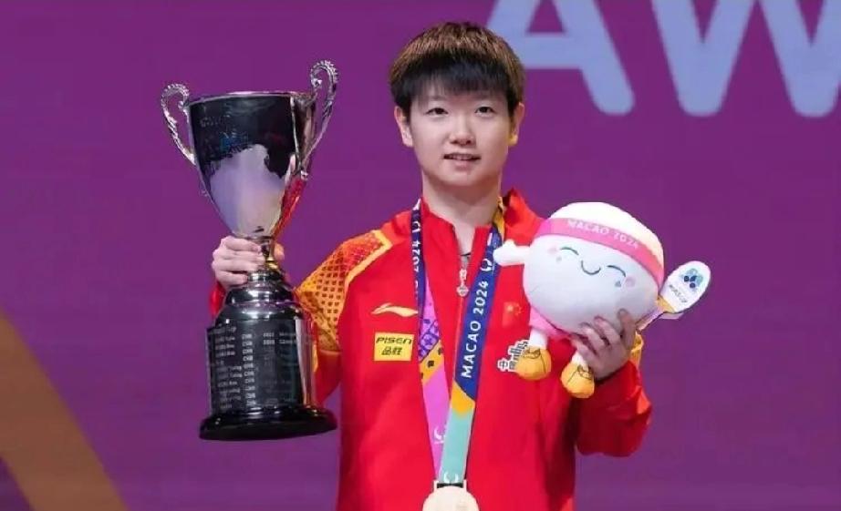 燃爆全网！孙颖莎央视霸气自封中国科比，国乒封神名场面重播刷屏
 
       