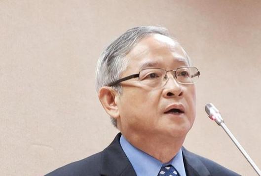 台湾地区知名人士林郁方：“我实在想不明白，大陆建造那么多武器装备，又造这么多航母