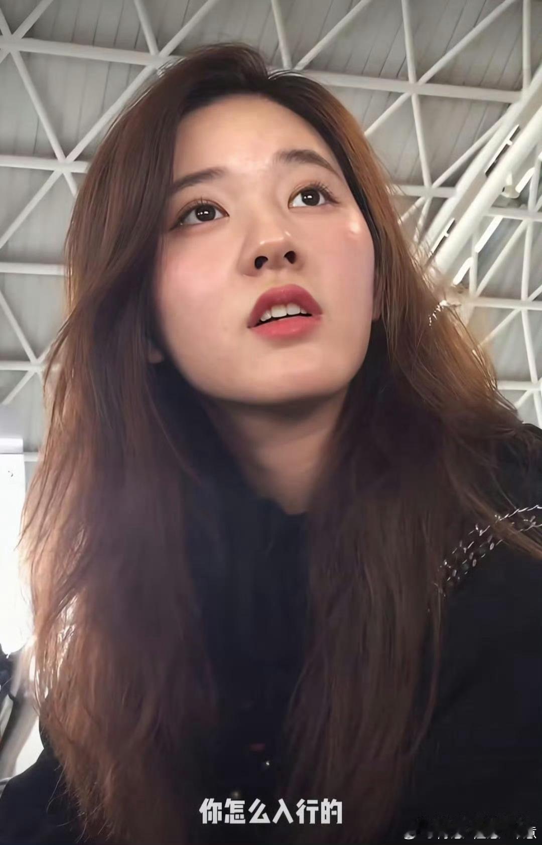 这是早期的赵露思，生图，纯纯的好美。 ​​​