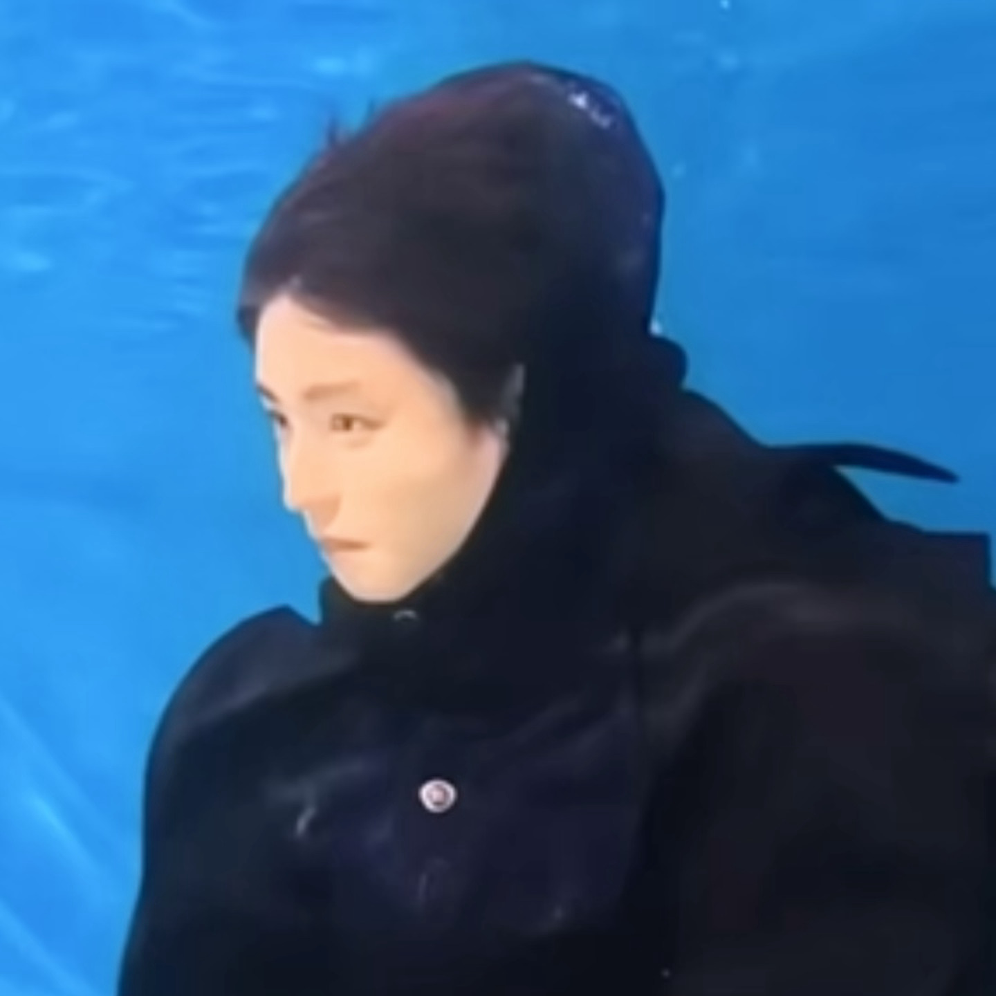 好牛的五官。。。美人🧜王俊凯当潮汐漫溢巡回演唱会