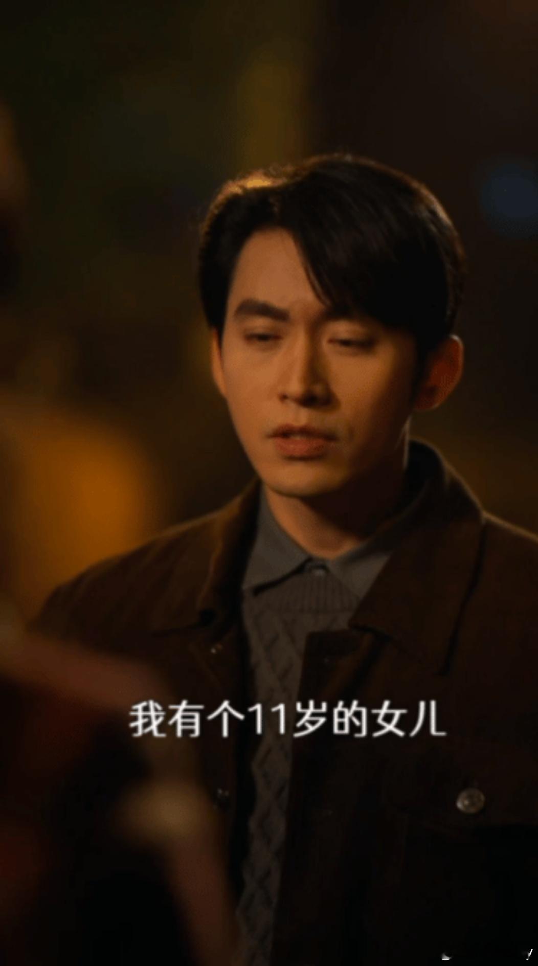 杨迪妈妈当追星女老了 不过家里家外真的好看啊！阿姨有品真的！ ​ ​​​