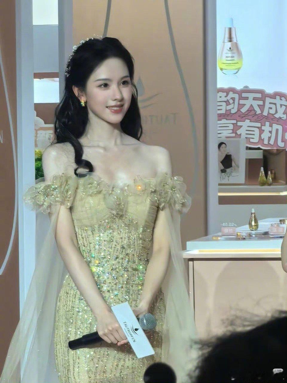 陈都灵生图好美😍 