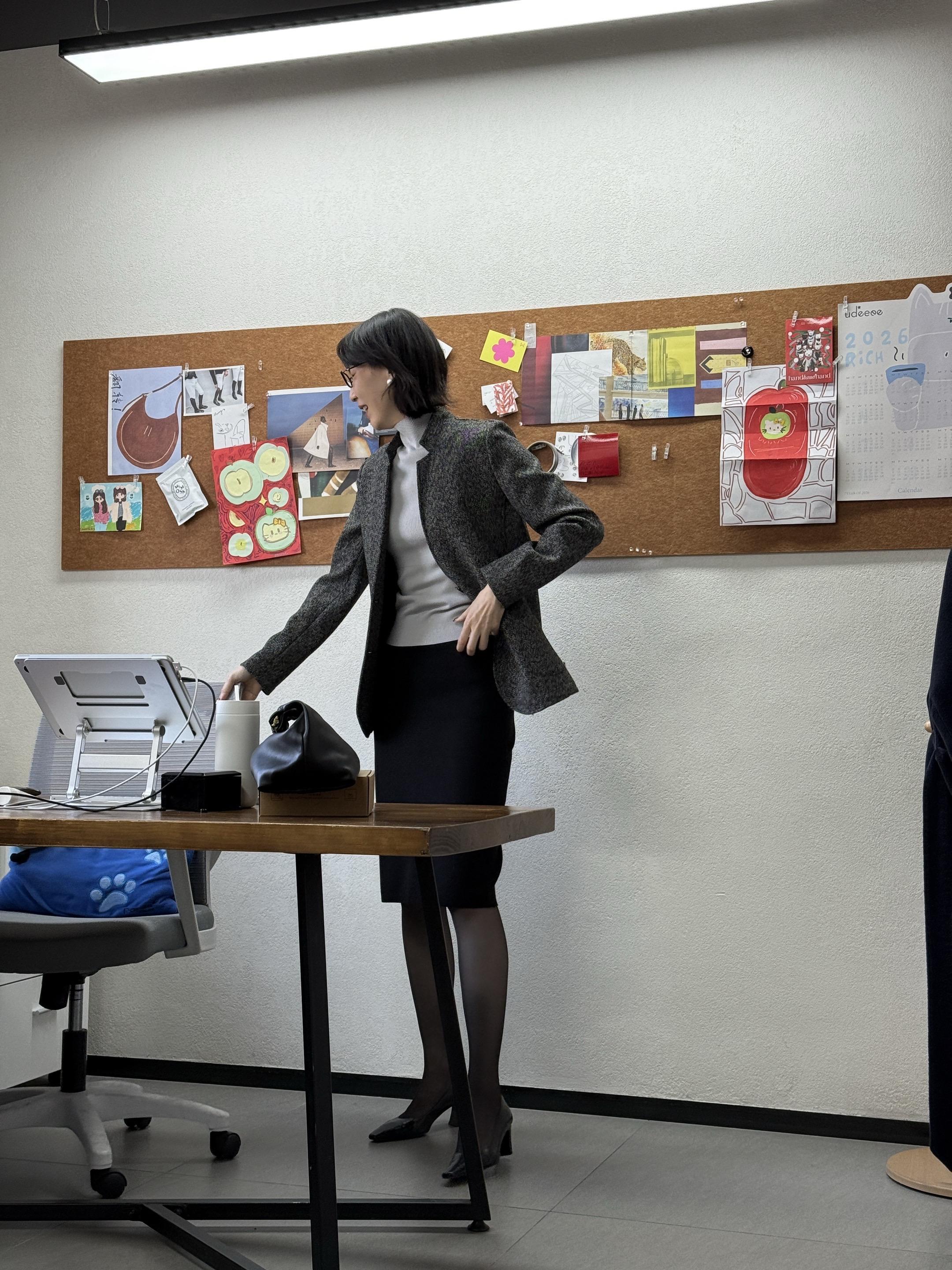 “思想独立，情绪稳定，乐观积极” 做到这几点你已经赢了。