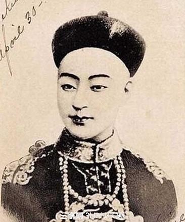 2008年，一份法医报告用科学数据，公布光绪皇帝“死因”：他头发里砒霜含量，是当