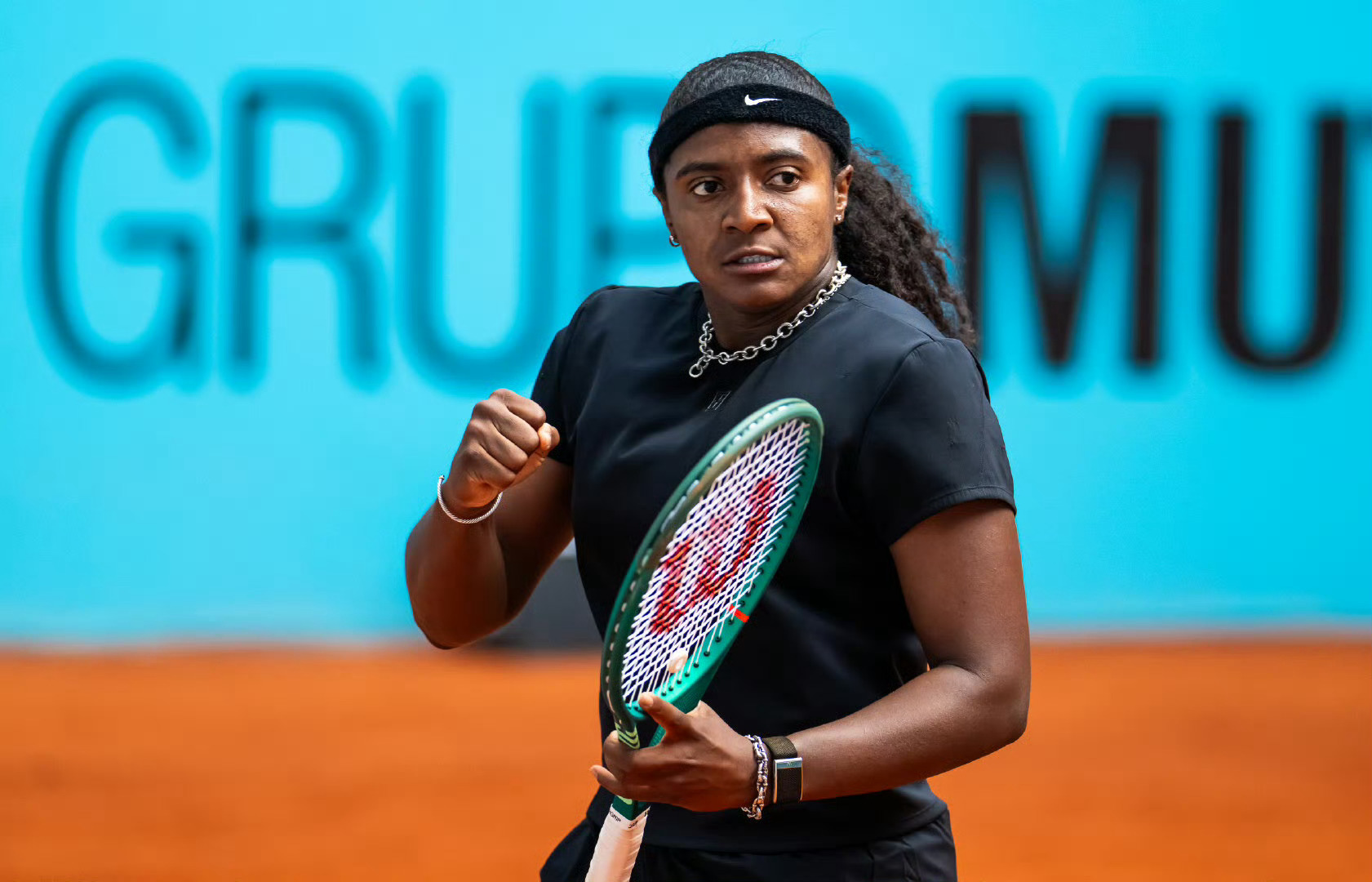 萨巴伦卡逆转进马德里八强萨巴伦卡15连胜 马德里赛两位四满贯得主对决，萨巴伦卡以