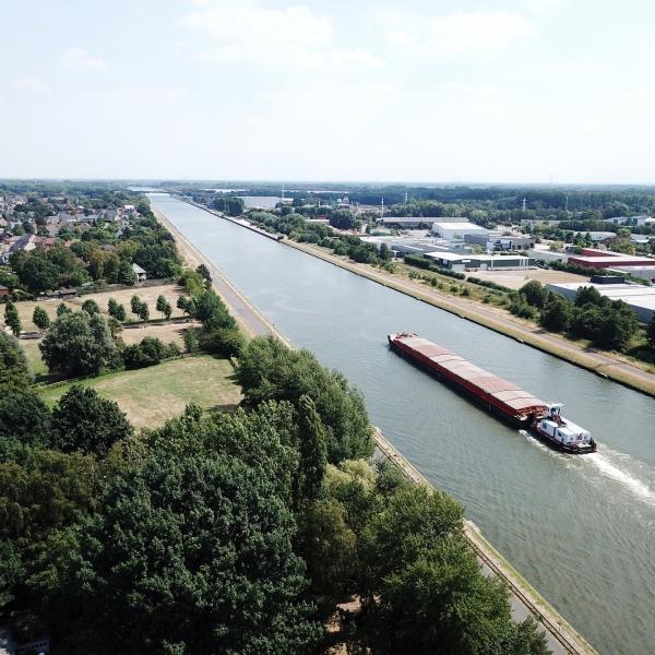 三国隐藏超级工程破冈渎：孙权3万人挖通，比巴拿马运河早1700年
 
三国被严重