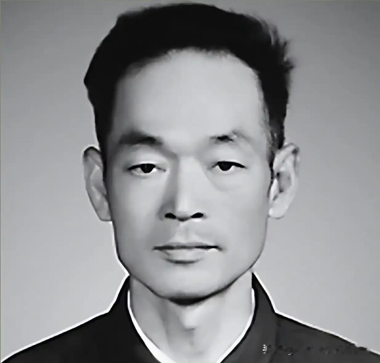 1995年，许世友长子许光携妻子奔赴北京探望女儿许道江，女儿提议安排招待所落脚，