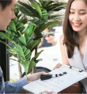 “哥，求你别来了！”销售崩溃哀求，广东男子连续10天到店只为蹭饭，把4S店当食堂