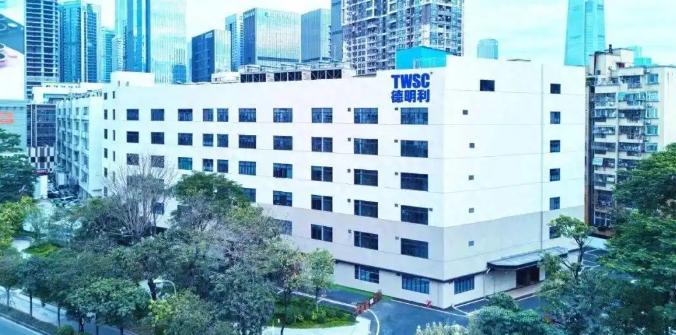 炸天！深圳夫妻赌对AI风口，囤芯片5个月狂赚320亿，从亏损到千亿市值

AI风