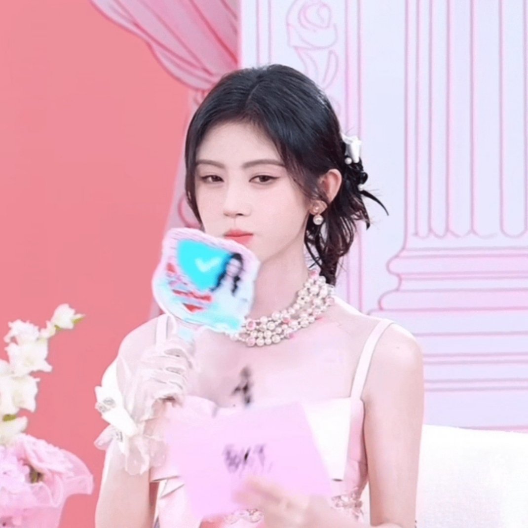 小猫的脸也是圆圆的！所以橘敬壹是小猫 