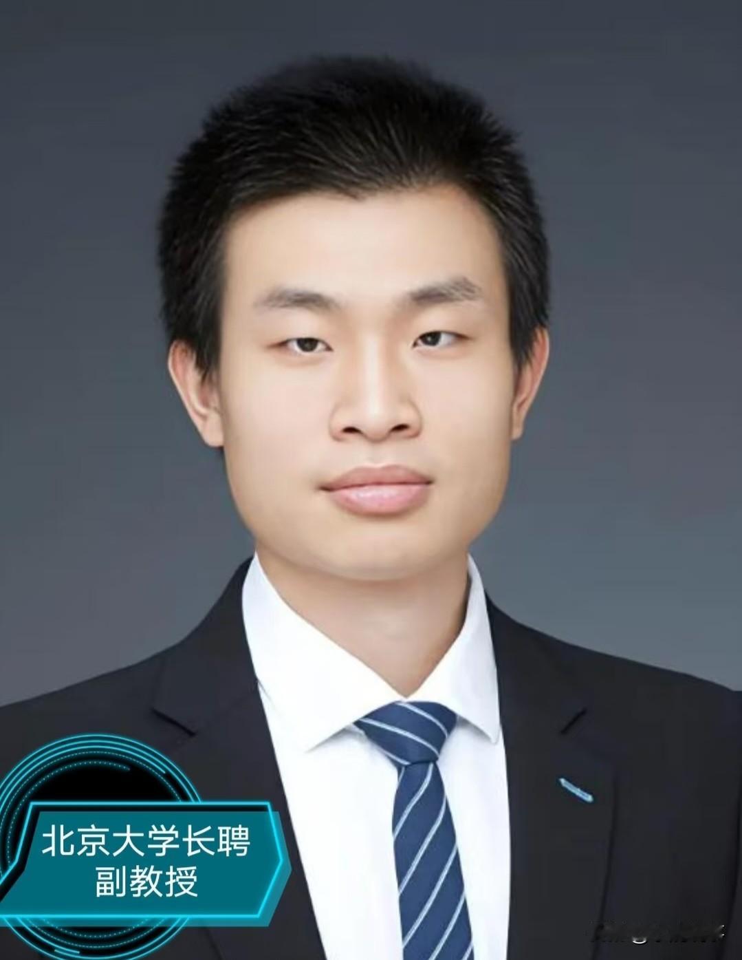 如果我是女人，
我一定不会嫁给韦东奕这样的人！
不是因为他不够好，和他的生活太简