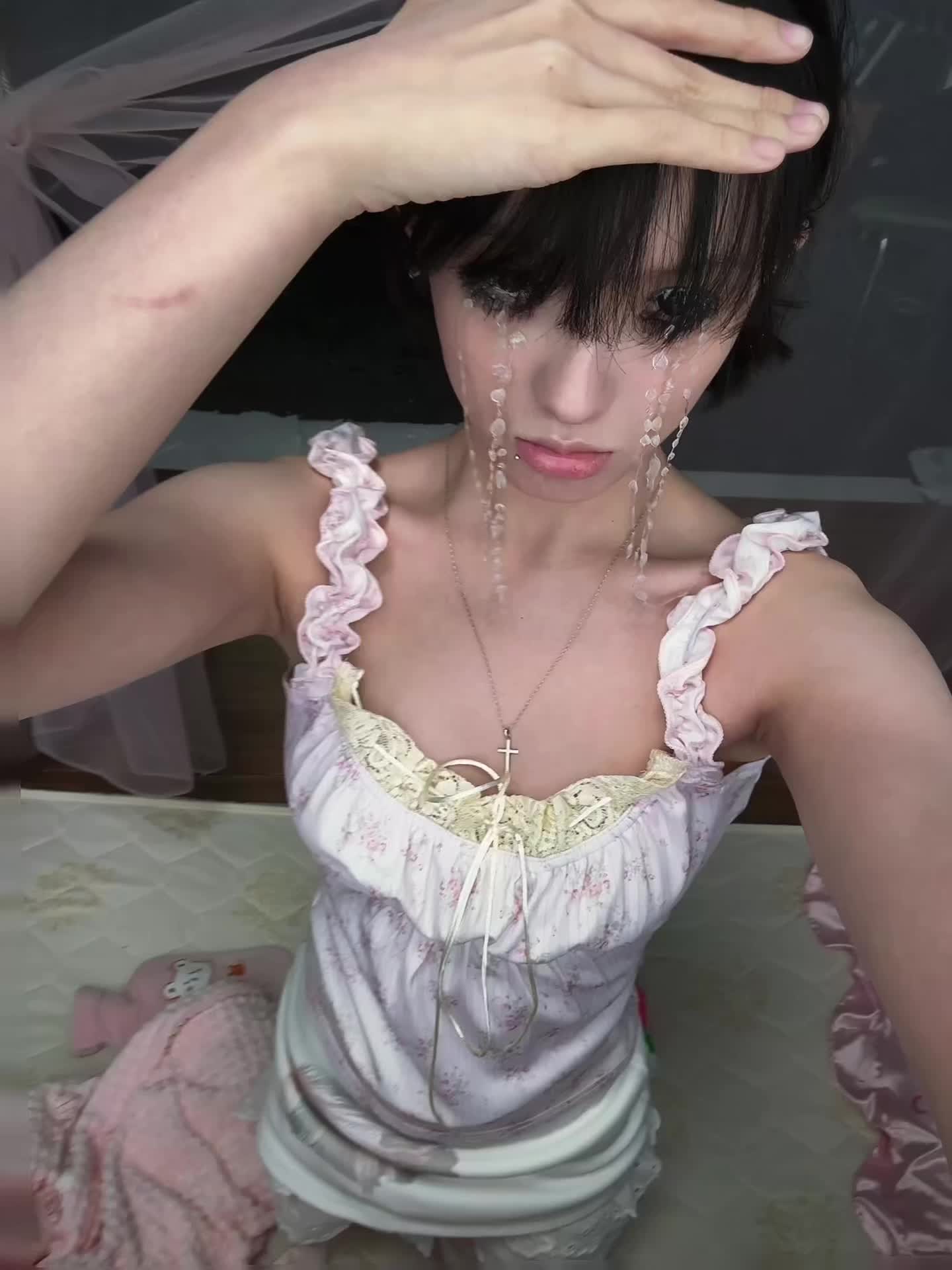 小女鬼