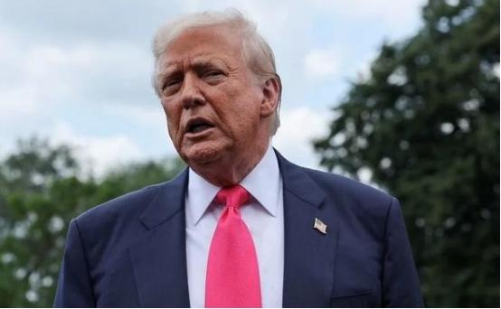 普京早就把美国的底牌摸得一清二楚！委内瑞拉局势落定、伊朗陷入乱局，从来都不是孤立