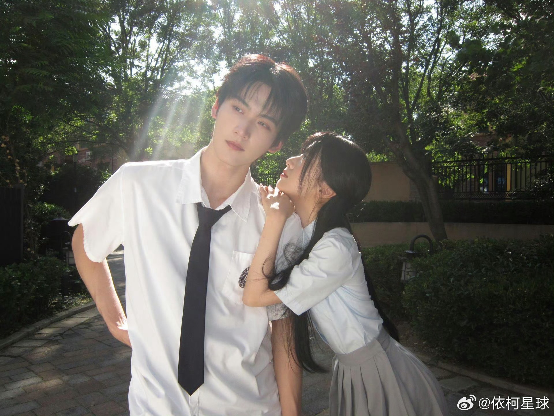 炽夏 /电视剧炽夏我不多说了 都来感受 
