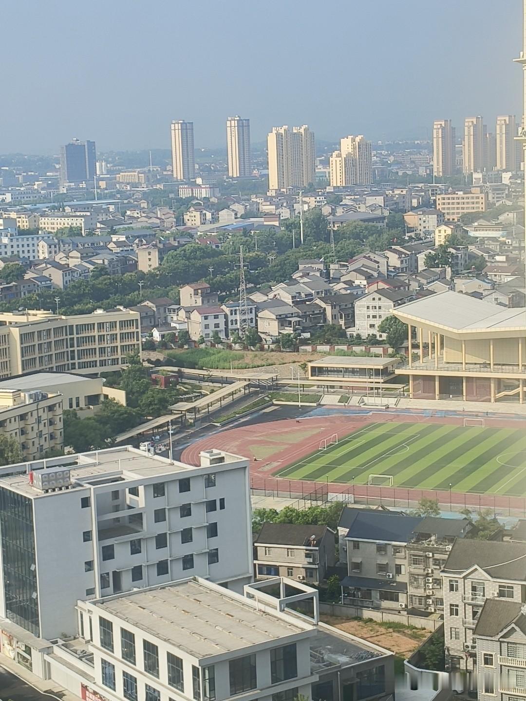 宜都一中何时军训？

日前，大宜昌市城区的两所龙头高中——夷陵中学和宜昌一中不约