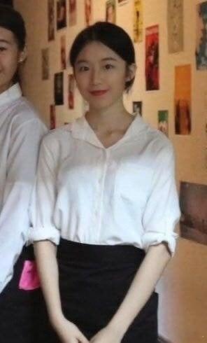 叶舒华 🤍叶舒华 想和你表白那天 却传来你出道的消息 