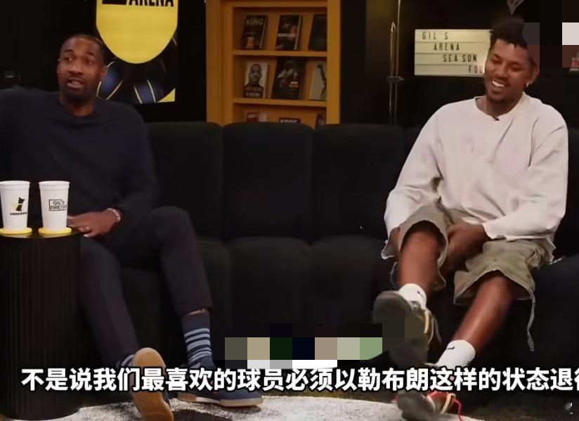 尼克杨：乔丹和科比在职业生涯最后几年的表现确实不如詹姆斯，这是板上钉钉的事情，所