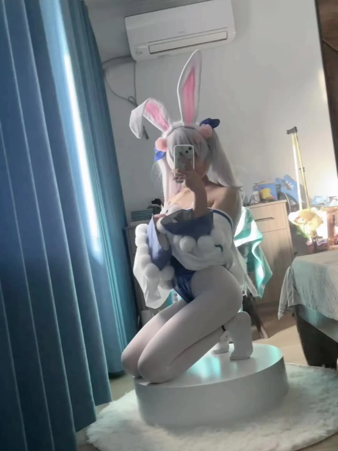 cosplay  手办 兔女郎 碧蓝航线 拉菲