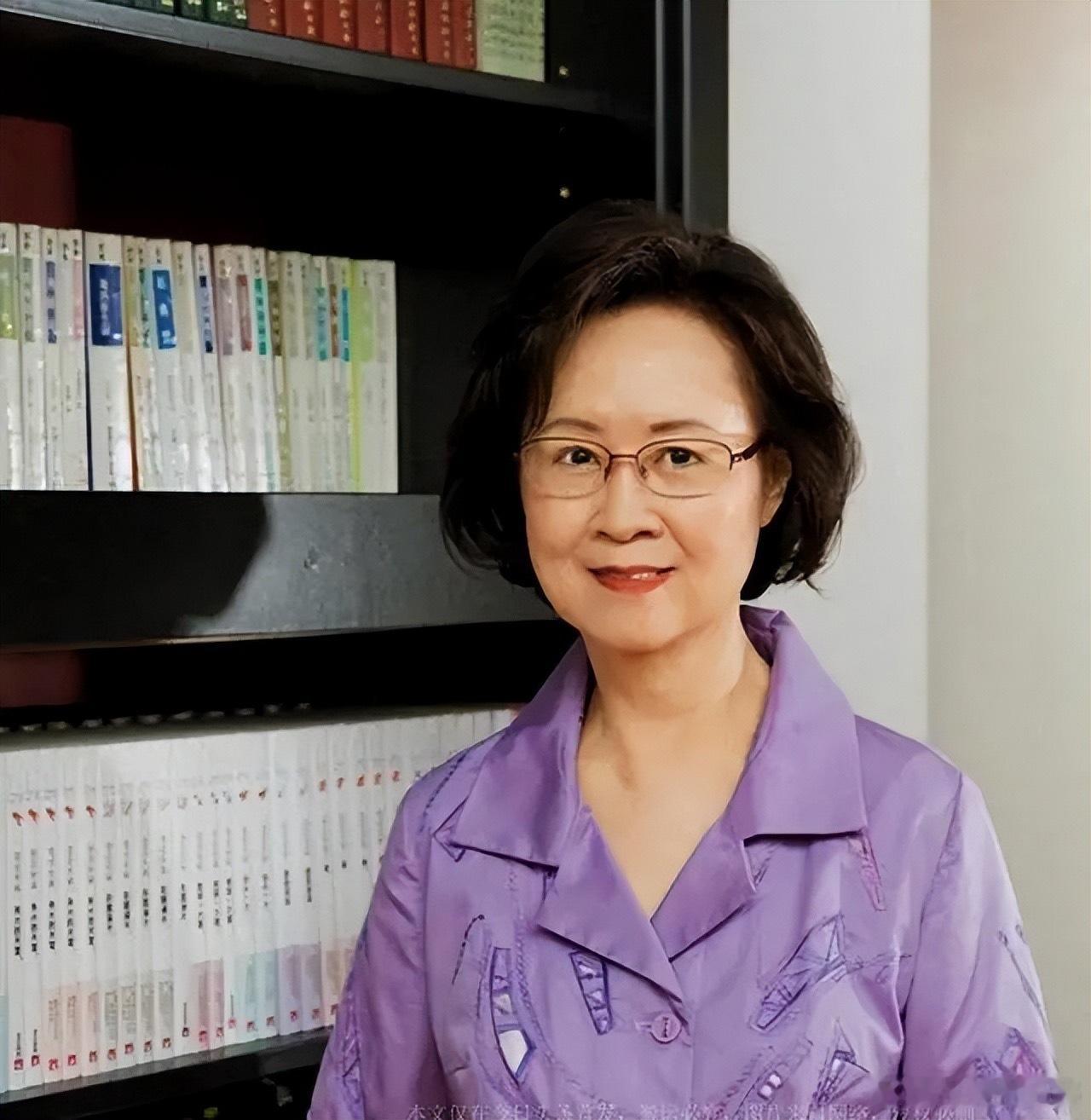 琼瑶去世 我不想听天由命，不想慢慢枯萎凋零，我想为这最后的大事“做主”…… 缅怀