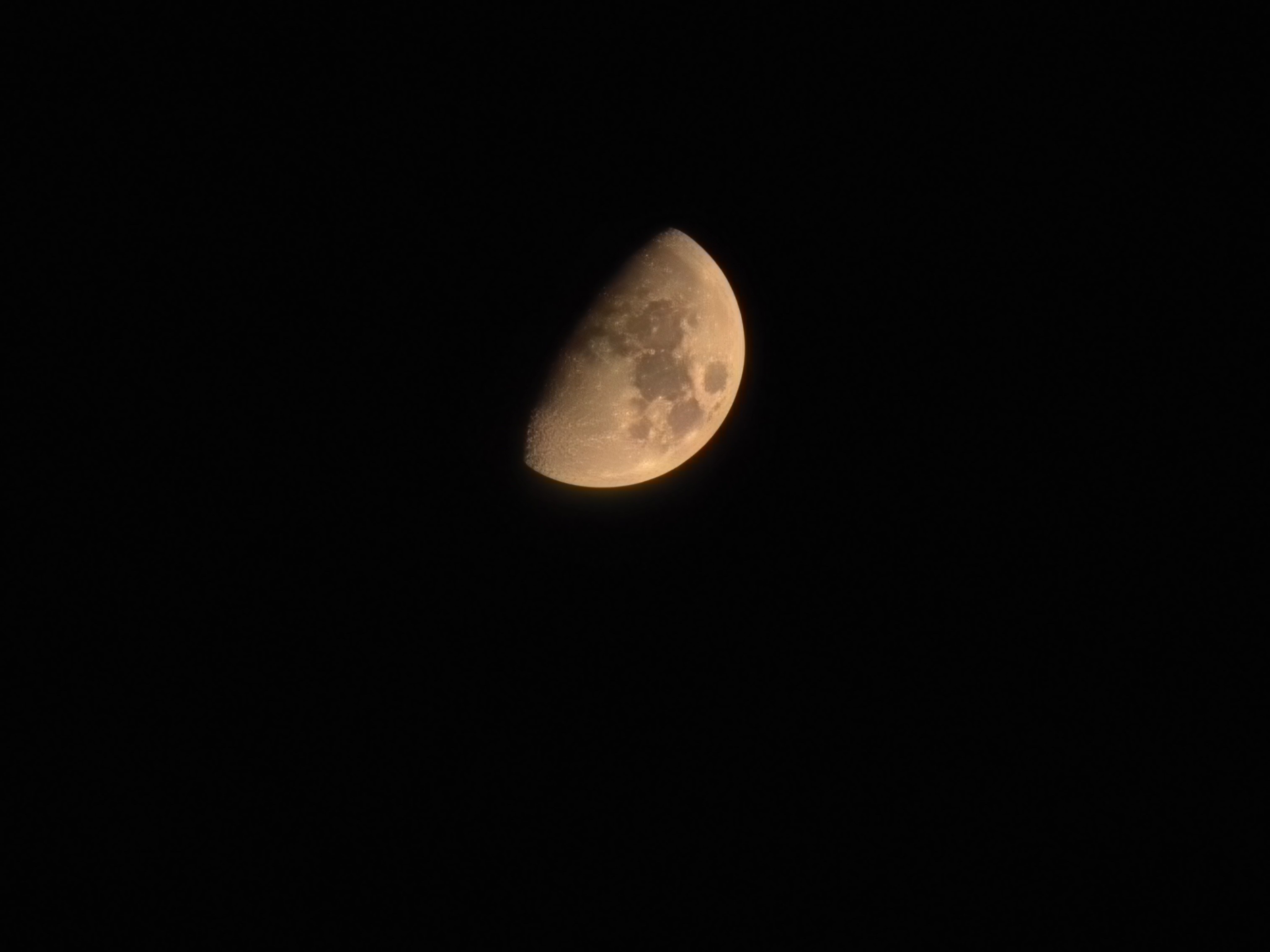 生活手记月亮 盈月🌔過後是滿月🌕打卡一个秋天