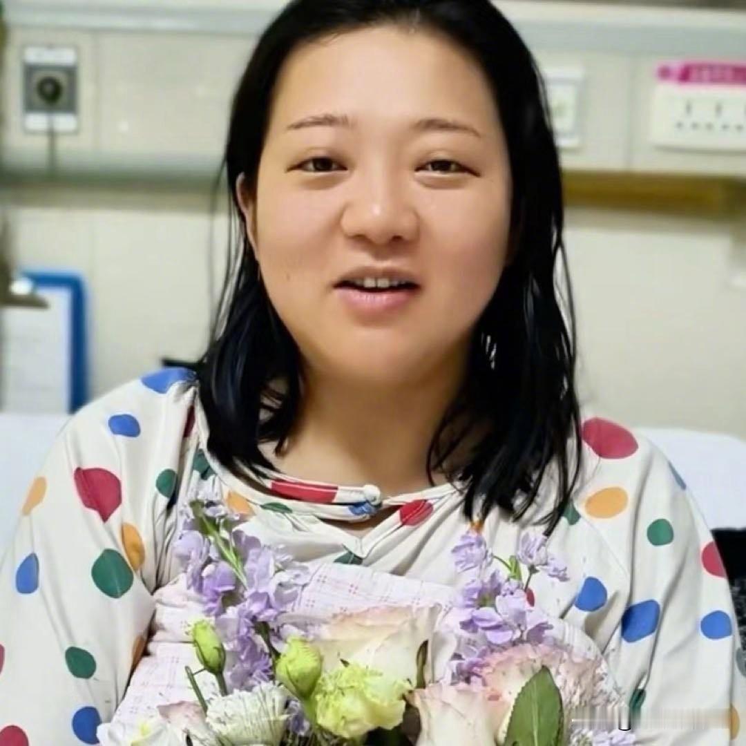 女子回应徒步后发现怀孕当天产子
 
太离谱了！这位姐姐徒步3000公里都没发现自