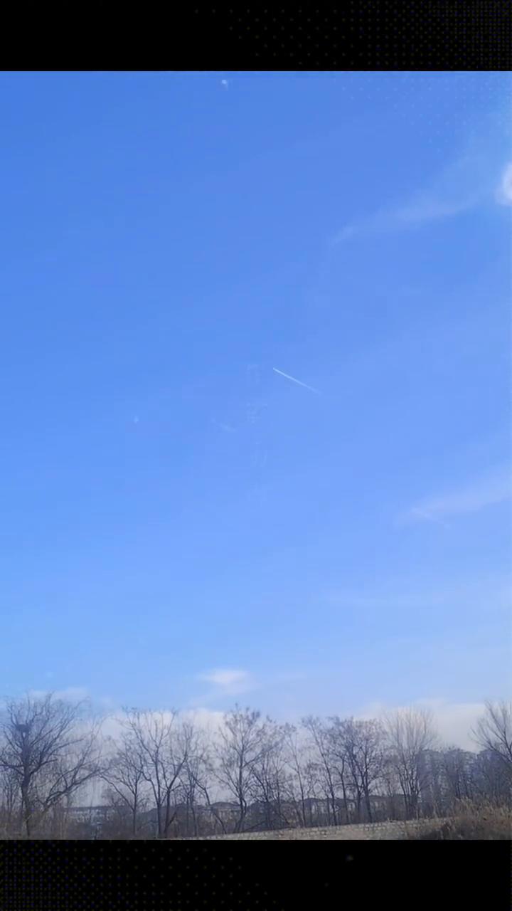 忙而有毒，闲而有趣。在平淡琐碎的日子里，学会用自己的方式取悦自己。不是生活有意思