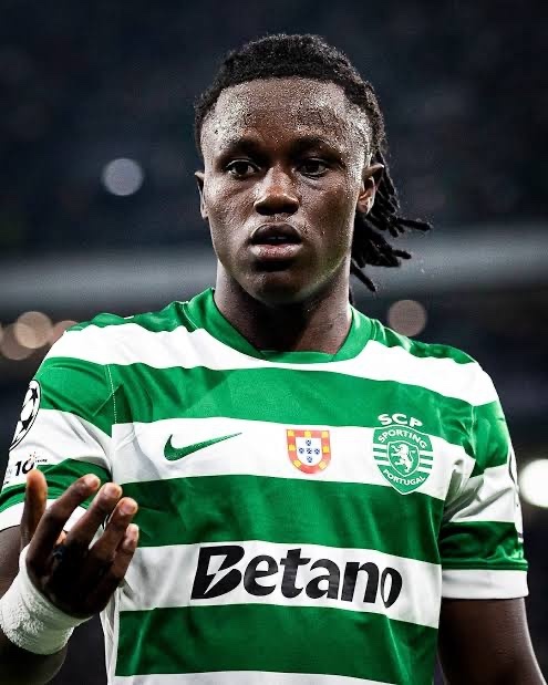 ‼️乔瓦尼·昆达在跖骨受伤后，距离恢复训练仅剩几周时间。这位即将成为切尔西边锋的