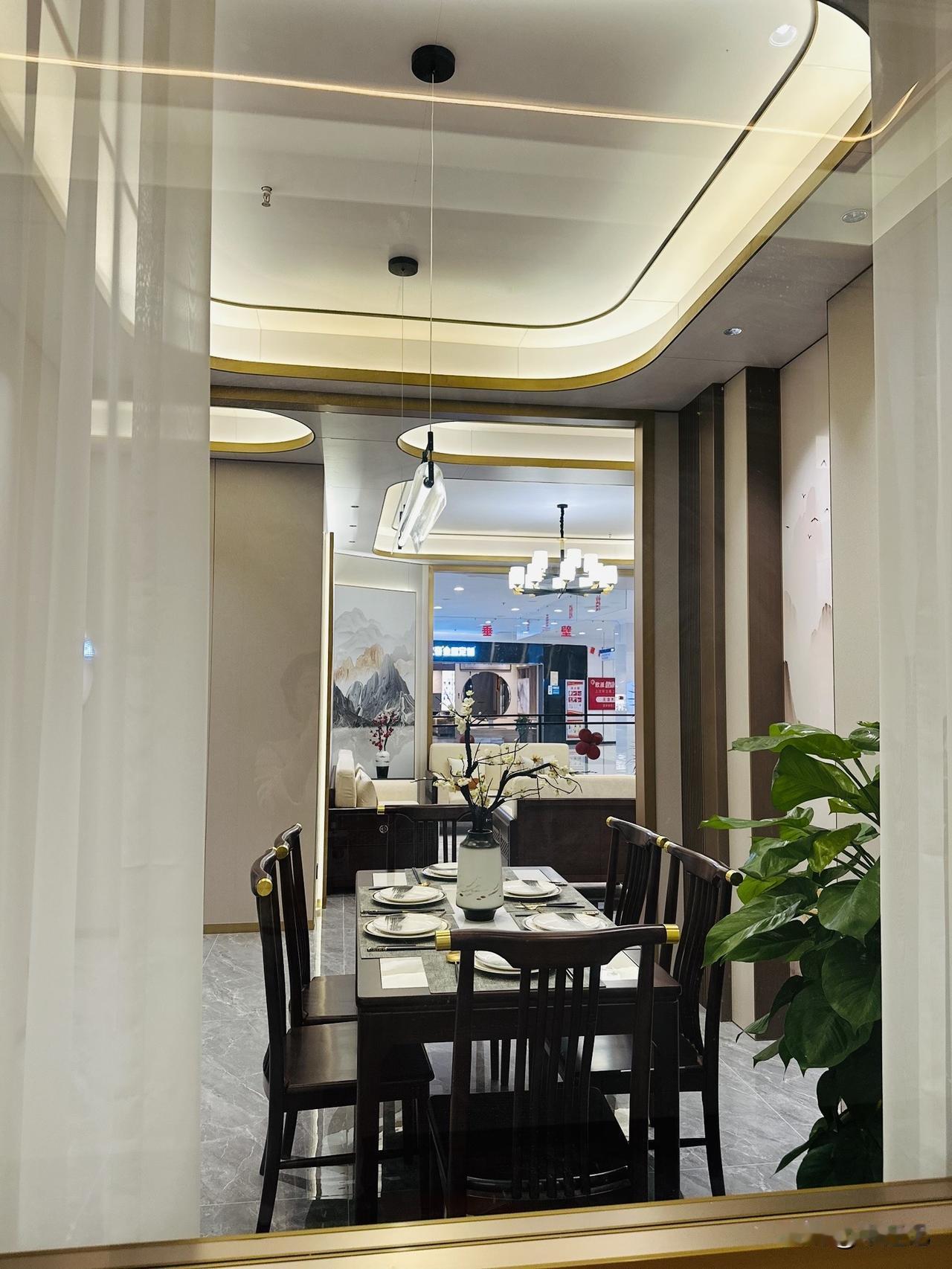 [微风][彩虹]五十知味，半生风雨，皆是寻常

活到五十，终于把日子过成了一杯温