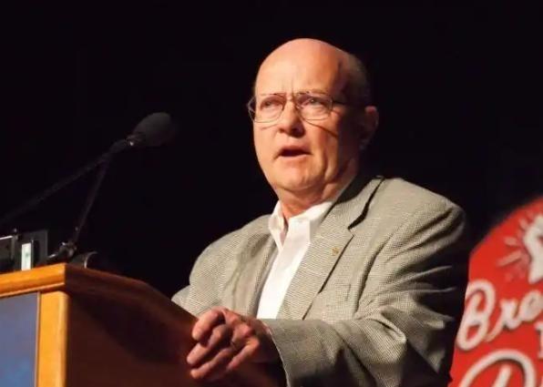 美国专家发出警告！中国已经养成了一个危险的坏习惯，那就是低估了美国的报复意愿和能