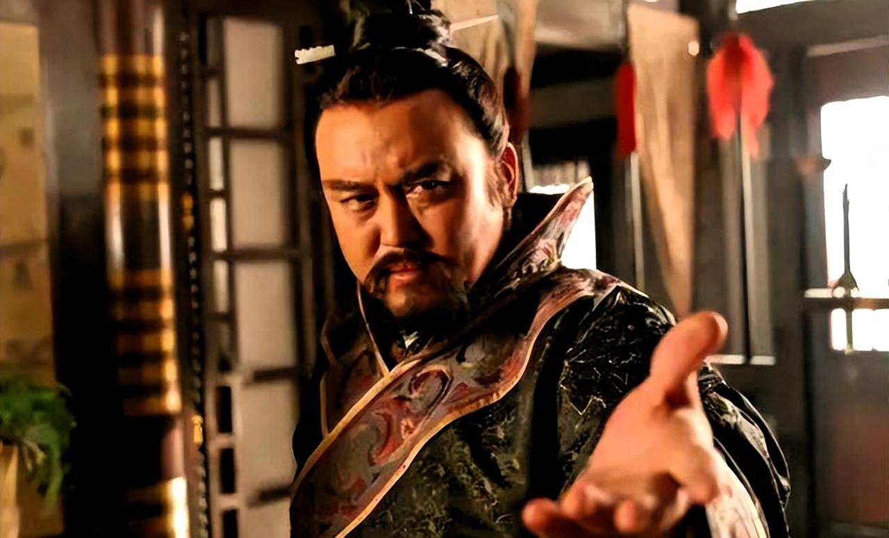 朱温逼迫唐哀帝禅位，建立后梁，存续近三百年的大唐王朝正式落幕。称帝不久，朱温毒杀