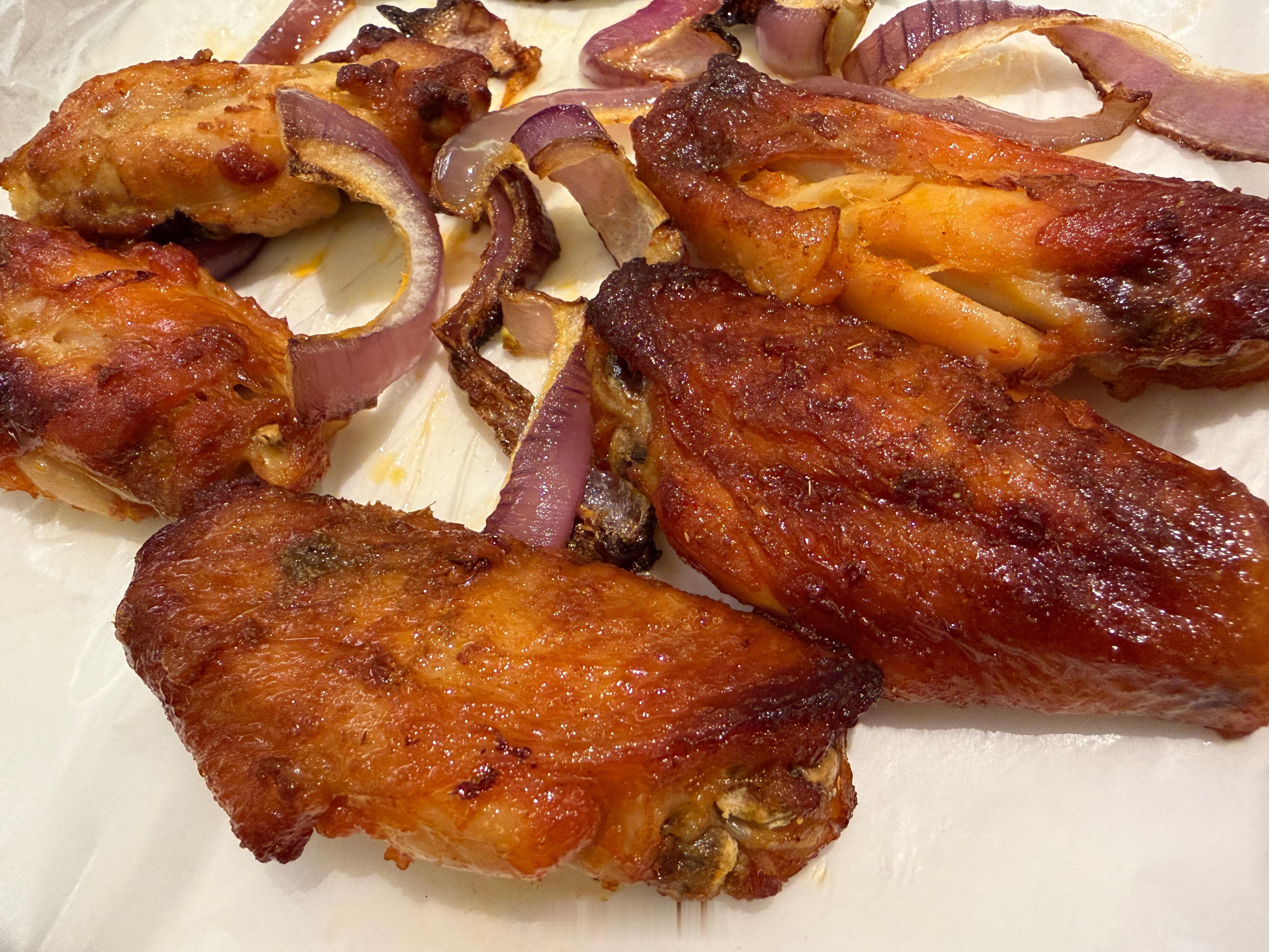 在想这鸡翅要收娃多钱