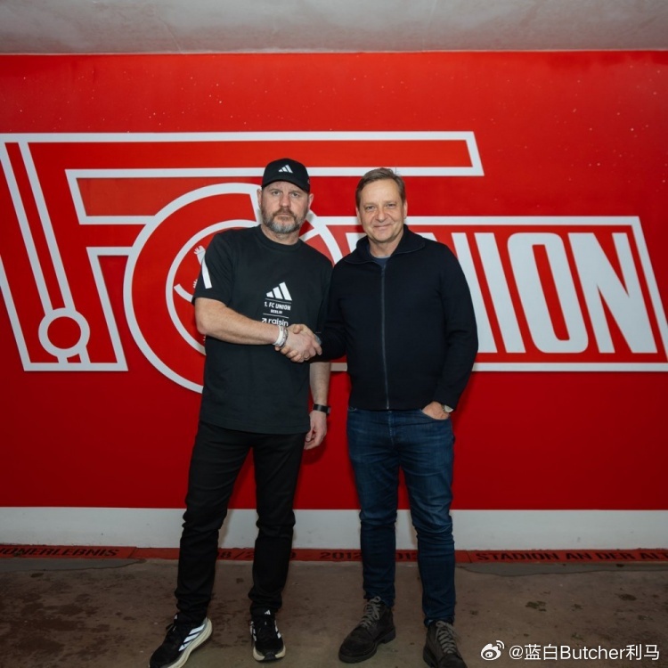 柏林联合官方宣布，俱乐部与主帅鲍姆加特续约。鲍姆加特原本的合同今夏到期，柏林联合