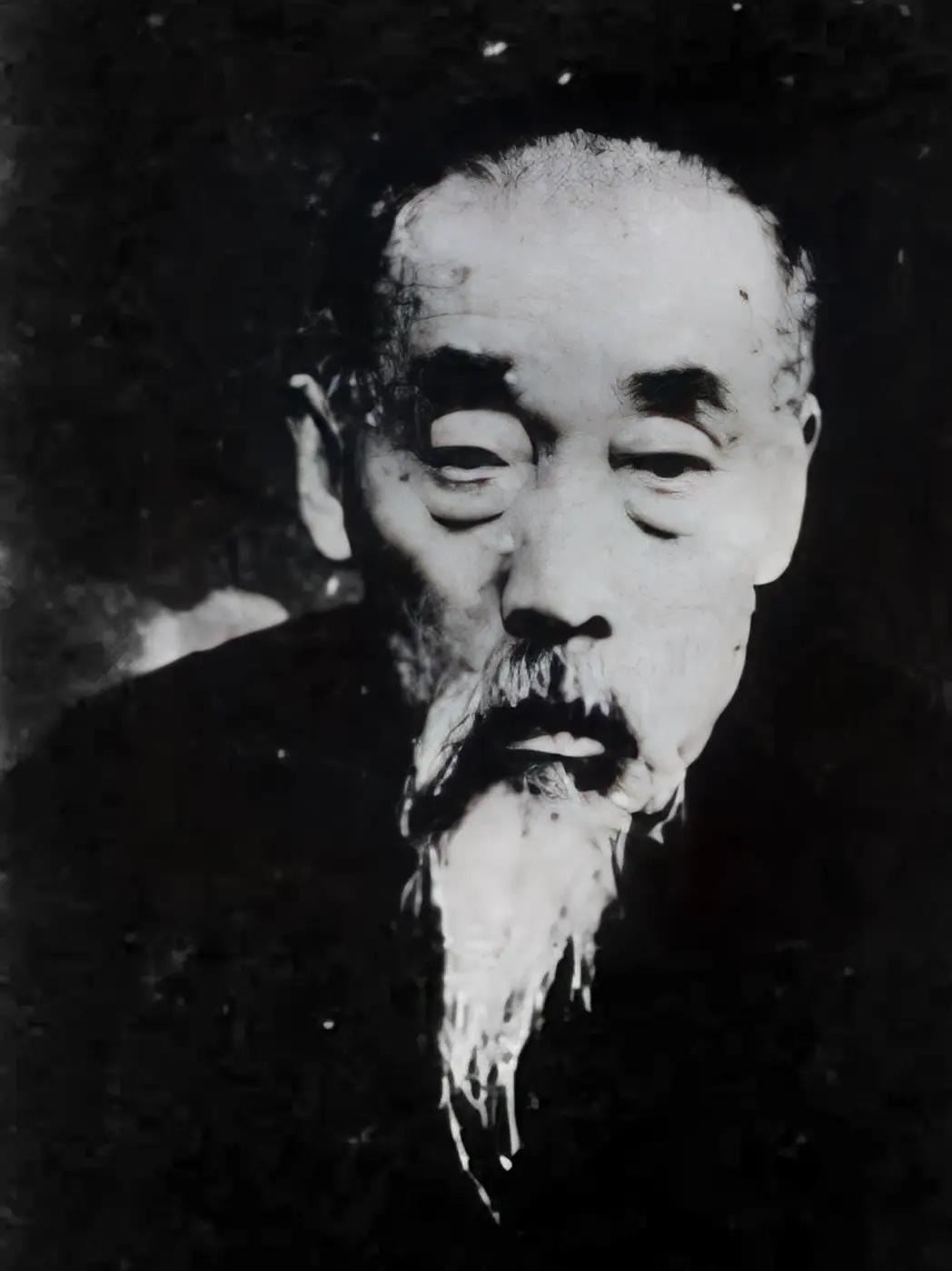 1938年春，因遭叛徒冯全礼出卖，72岁的抗联老交通员李升不幸被捕入狱。日本鬼子