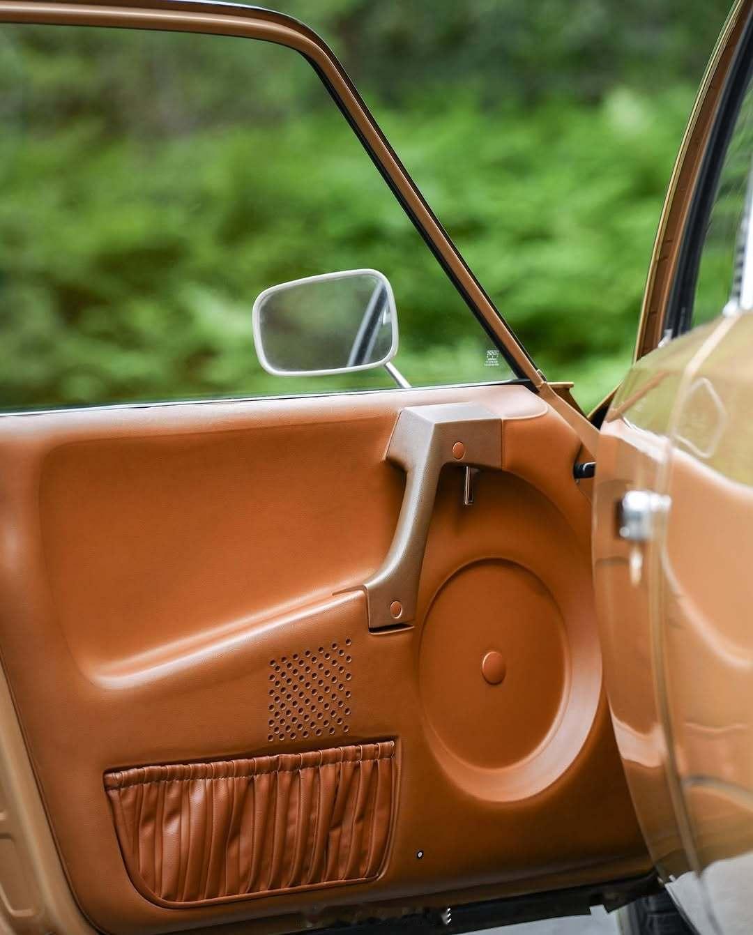 ClassicCars Citroën CX2000 ​​​