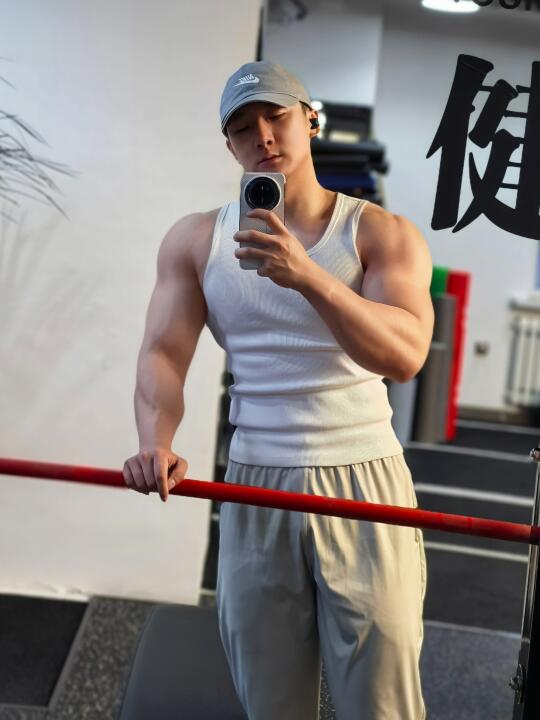 今天不当小帅  当寿星🎂