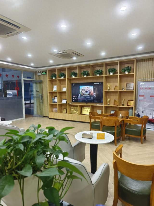 沧州哪家奥迪奔驰维修比4S店便宜，刹车异响抖动当天解决