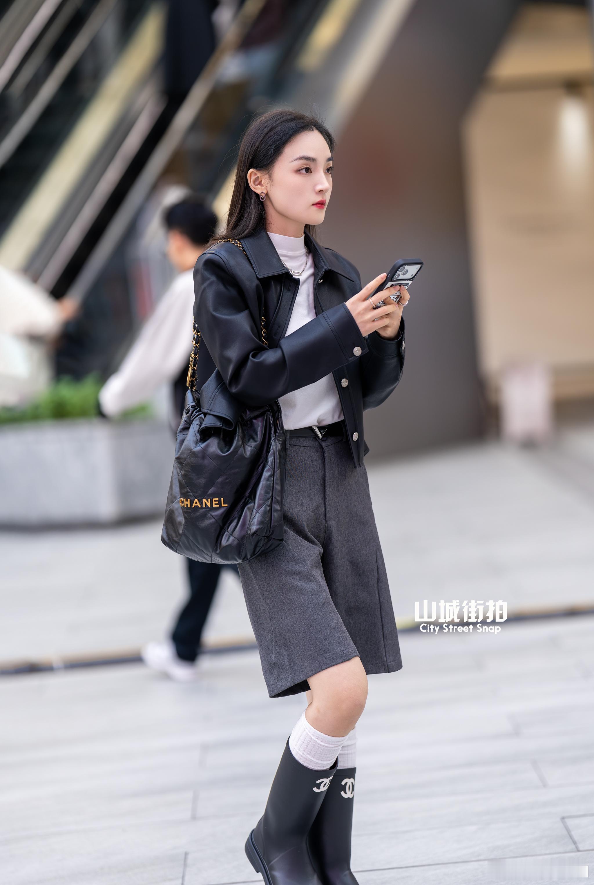 穿搭好看的小姐姐~ 