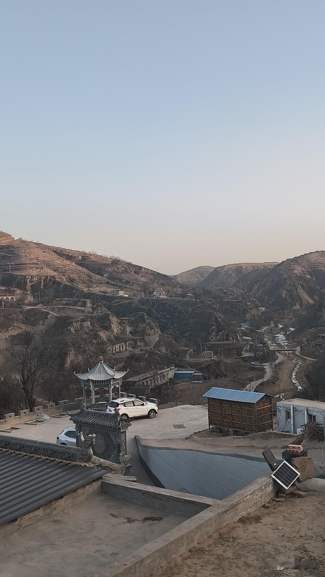 你对幸福的理解是什么幸福是什么呢？对有钱人来说，每天开心，每天能消费就每天吃山珍