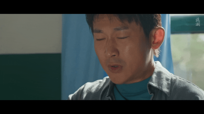 聂远演出了反派的顶级老实感 孟广才的反派特质在聂远的演绎下，充满了戏剧性与层次感