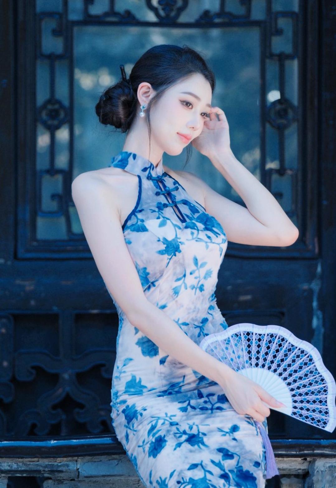 洋洋高锐’再说·化蝶◎梦……进了一帘幽梦就身不由己◎花……不是赤橙黄绿青蓝紫而是